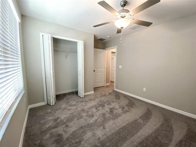 Building Photo - 3816 Hanover Dr