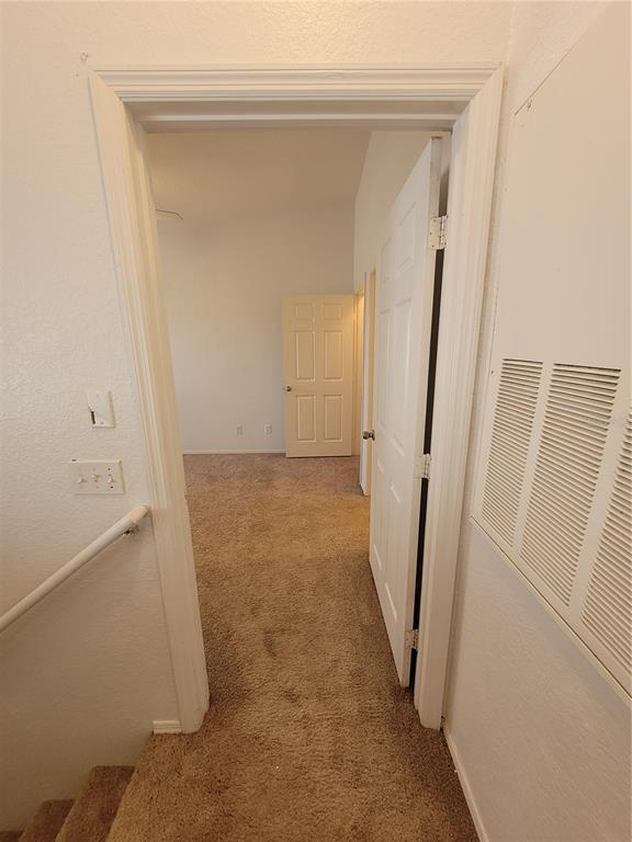 Building Photo - 5934 Brickleberry Ln