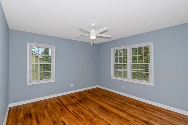 Building Photo - 2019 Knight Ct SE