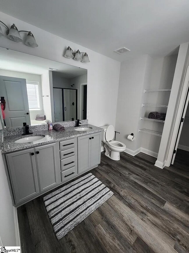 Building Photo - 29 Snowmill Rd