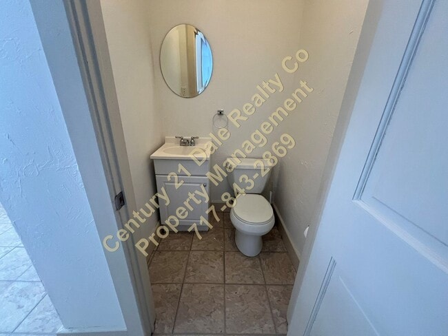 Building Photo - 3 Bedroom Home in Southern School District