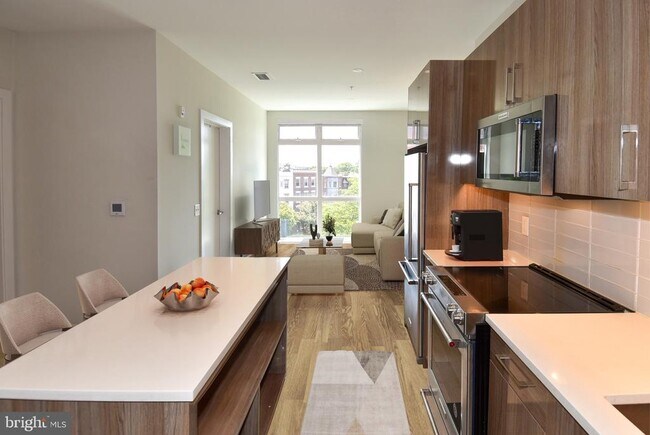 Building Photo - 1794 Lanier Pl NW