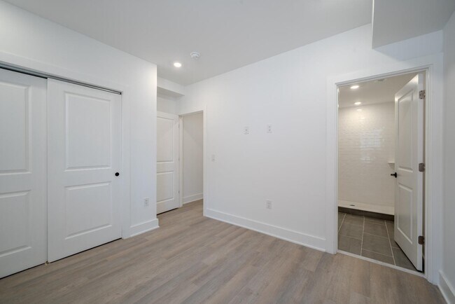 Building Photo - 1710 N 24th St