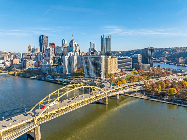 Building Photo - 320 Fort Duquesne Blvd