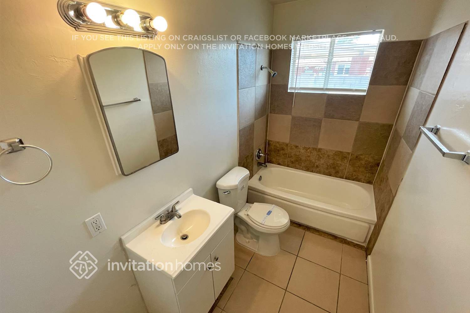Building Photo - 4643 N 58th Ave