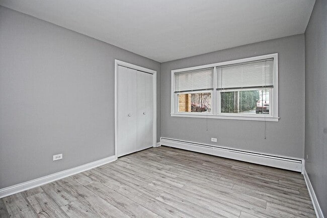 Building Photo - 10435 Longwood Ln