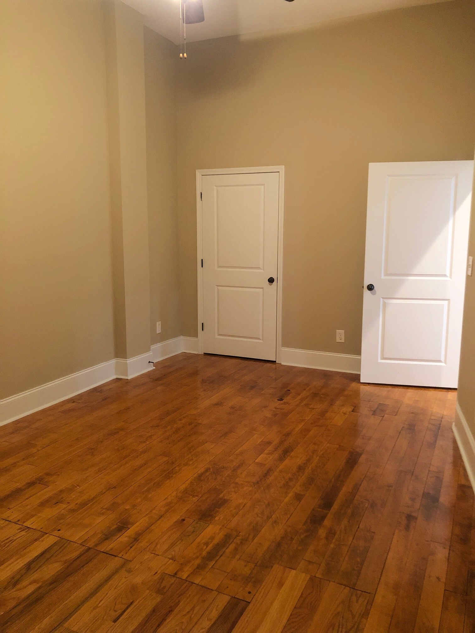 bedroom 2 - 936 Broad St