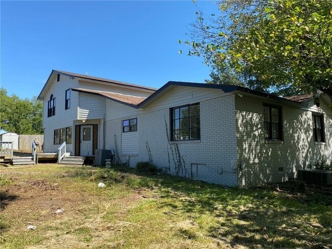 Building Photo - 2363 Alvin Joiner Rd