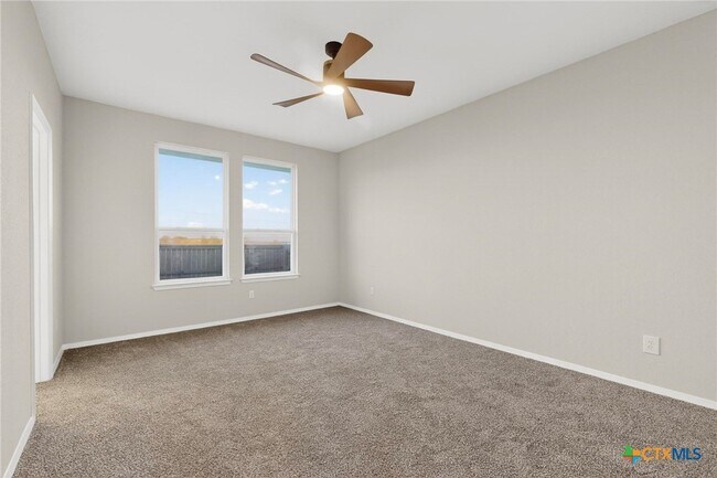 Building Photo - 284 Delta Crst