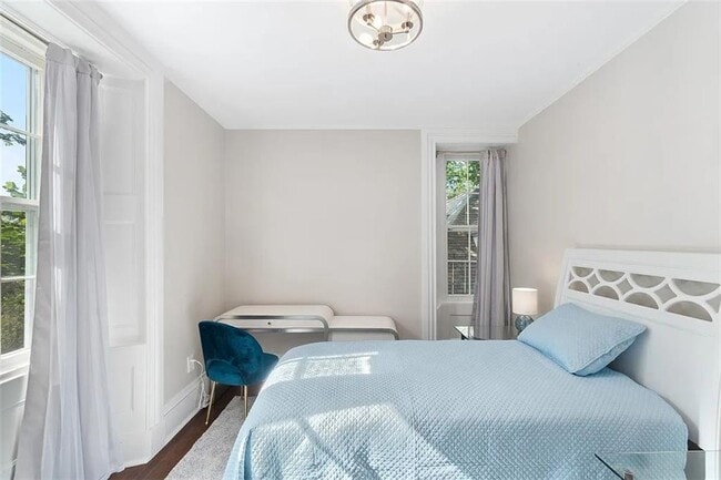 Building Photo - 77 Coggeshall Ave