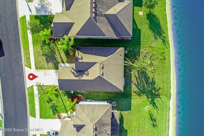 Building Photo - 3254 Burdock Ave