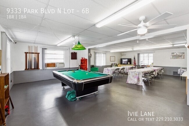 Building Photo - 9333 Park Blvd