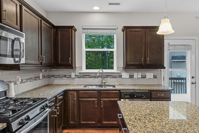 Building Photo - Hope Valley Farms Single Family Home-Avail...
