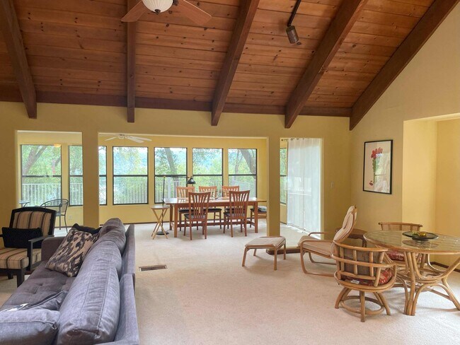 Building Photo - Short term 4-8 mo.  rental-Lake view 3 bedroom, 3 bath plus office in Lake Wildwood, Penn Valley, CA