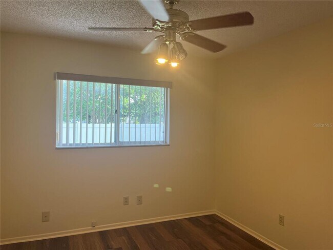 Building Photo - 3745 Mission Ct