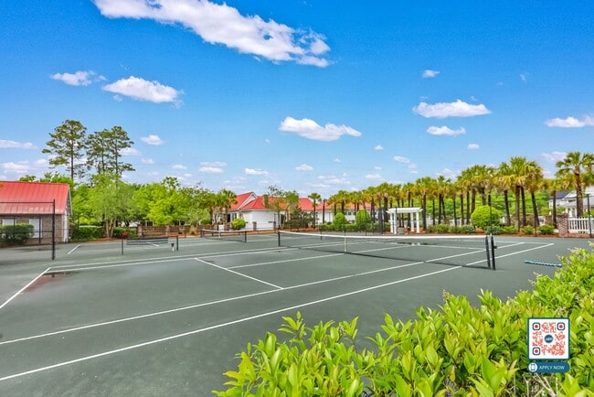 Building Photo - Pet-Friendly Home in Shell Hall – Availabl...