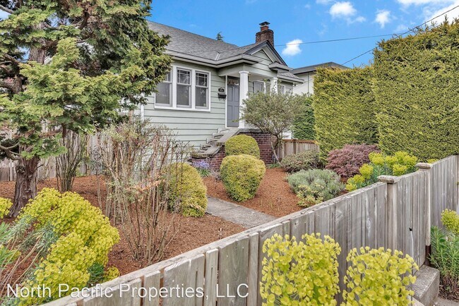 Primary Photo - 3 br, 2 bath House - 928 N 90th Street