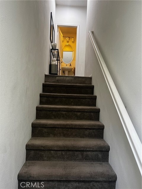 Building Photo - 180 Dorsett Ave