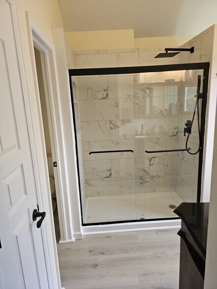 Building Photo - 4243 Saddle Notch Dr