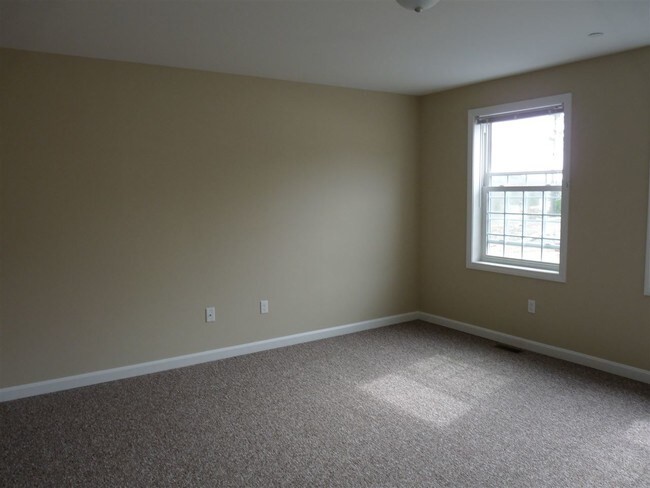 Building Photo - 26 Eagle Ridge Rd