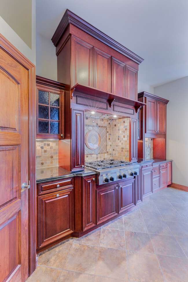 Building Photo - 1991 Chesterfield Ridge Cir