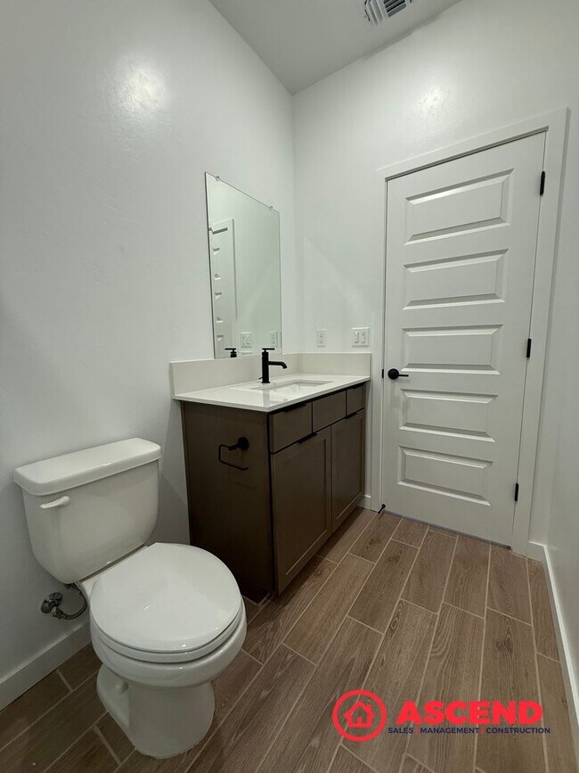 Building Photo - Be the very first resident to enjoy this stunning, newly built single story home.