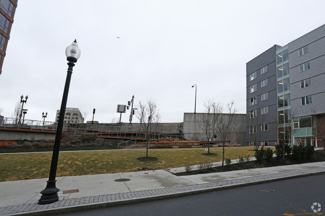 Building Photo - 88 Hudson Street Condominiums