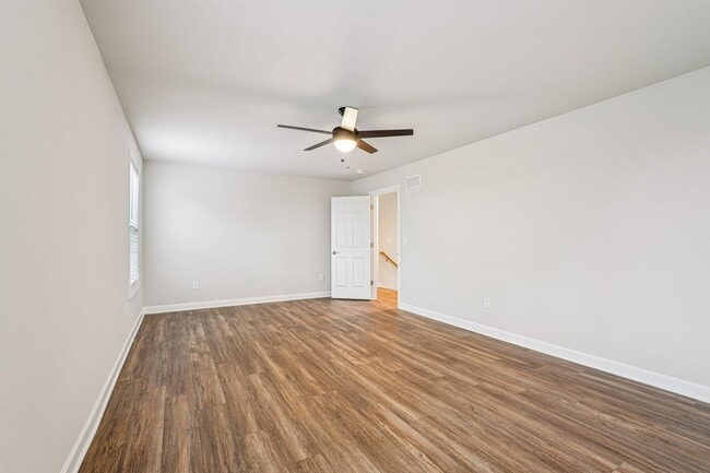 Building Photo - 3916 County Rd F North