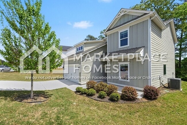 Building Photo - 173 Russell Way