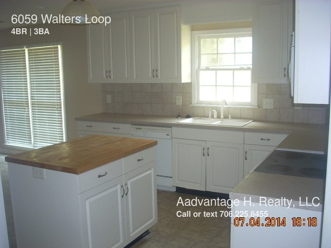 Building Photo - 6059 Walters Loop