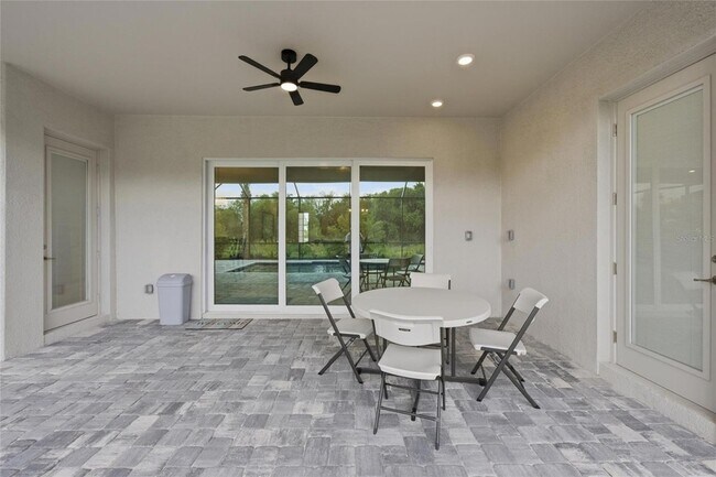 Building Photo - 19047 Scallop Lp