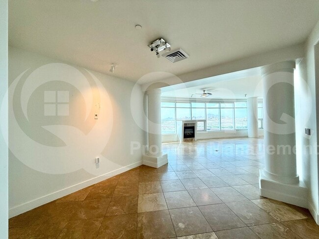 Building Photo - 140 E Rio Salado Pkwy