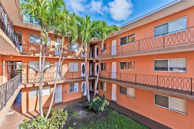 Building Photo - 2330 NW 11th St