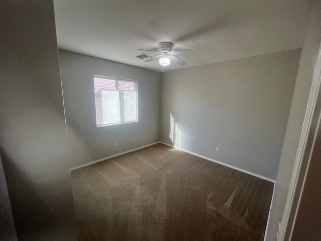 Building Photo - 86 N 238th Ln