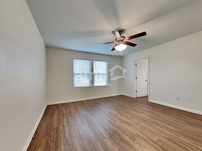 Building Photo - 155 E Jayce Way