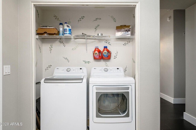 Building Photo - 19777 N 76th St