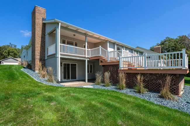 Building Photo - 4817 Torrey Pines Ct
