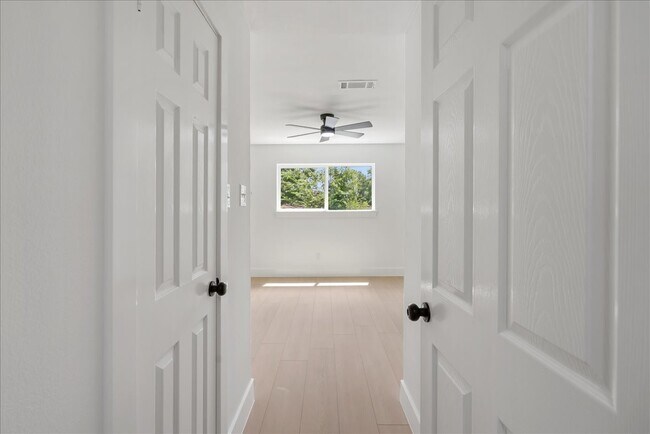 Building Photo - 3234 Cherry Springs Dr