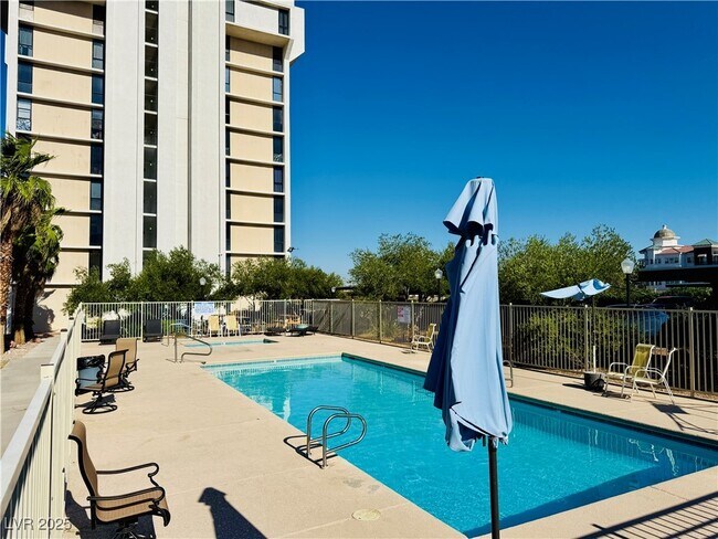 Building Photo - 3930 S University Center Dr