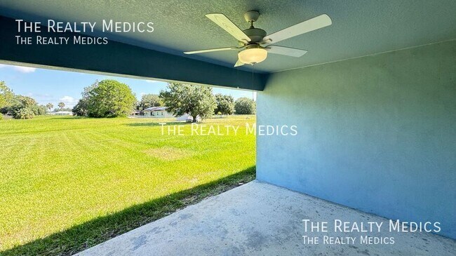 Building Photo - 8147 Cozumel Ln