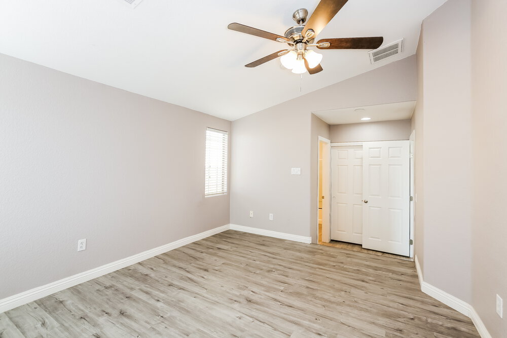 Building Photo - 6553 Raven Hall St