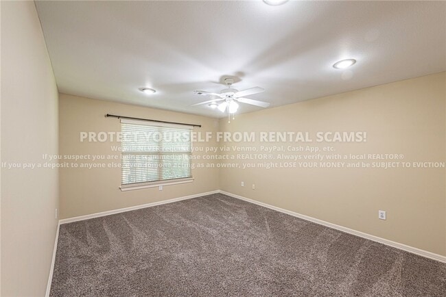 Building Photo - 519 S Pierremont Dr