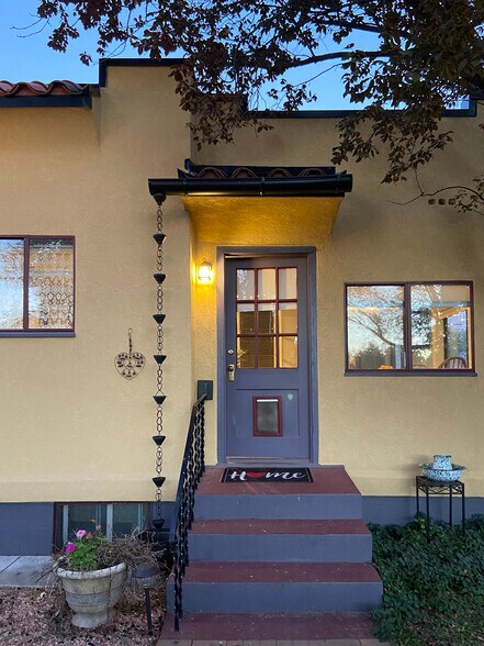 Building Photo - 1303 Chipeta Ave