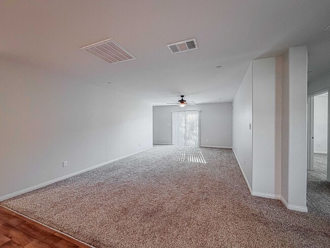 Building Photo - 1108 Honeybell Ct