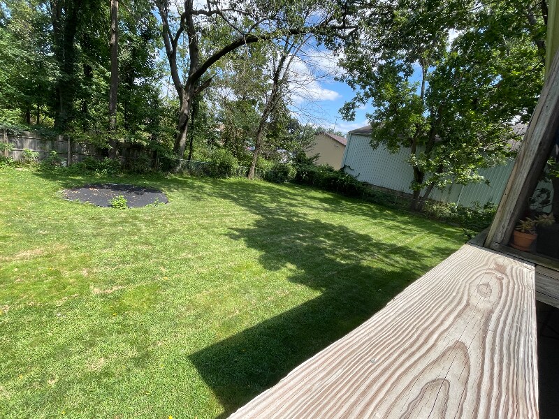 Building Photo - 534 Parker Ave