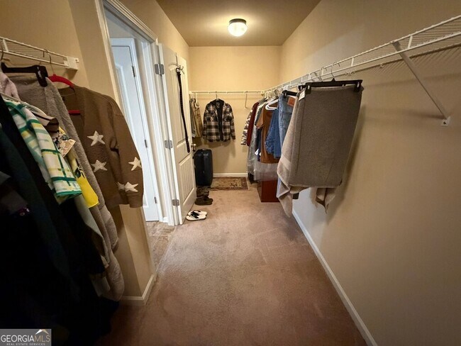 Building Photo - 1684 Lancaster Creek Cir SW