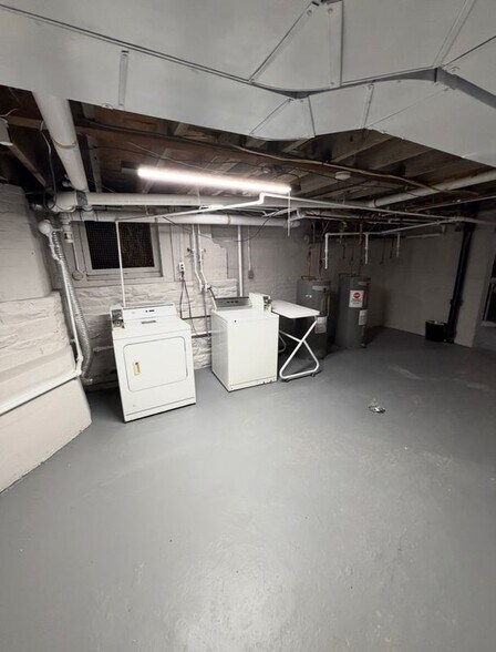 Building Photo - 612 Union St