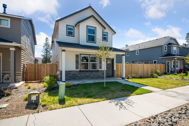 Building Photo - Beautiful 4BR home McKenzie Meadows