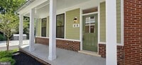 Building Photo - 418 Chapel Alley