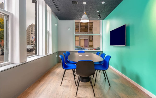 Building Photo - 1 India St